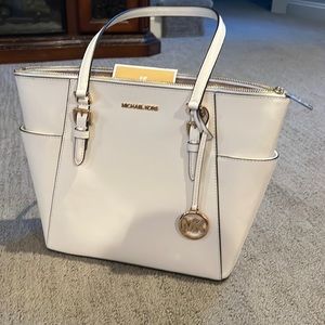Marilyn “Medium Saffiano Leather Tote Bag”
